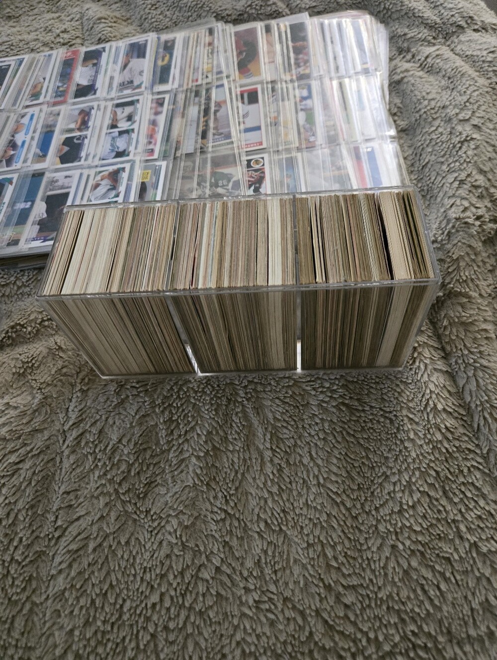 Baseball Card Collection - Assorted Player Cards - Picture 3 of 3